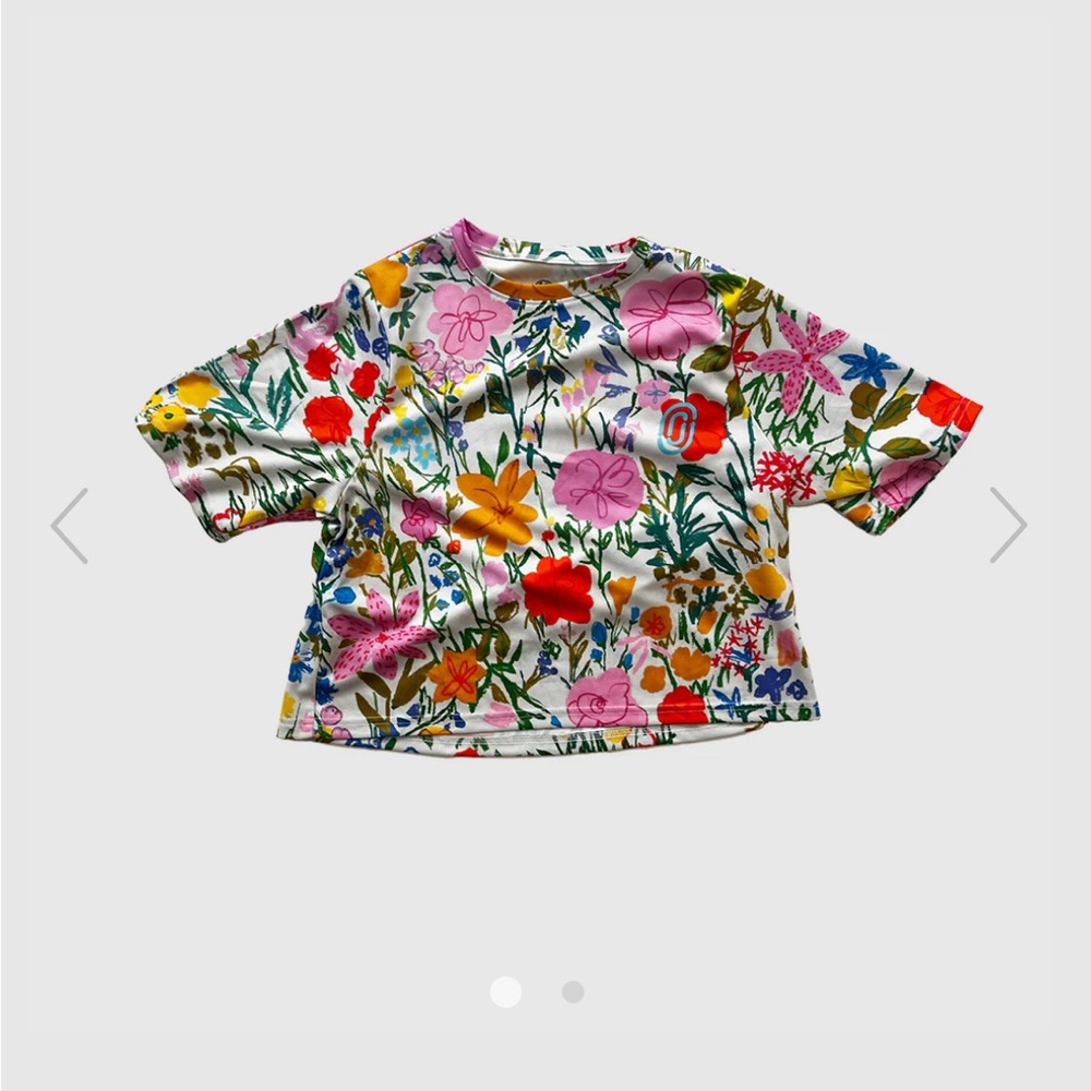 Ostroy wildflower crop top. Super cute. Like new